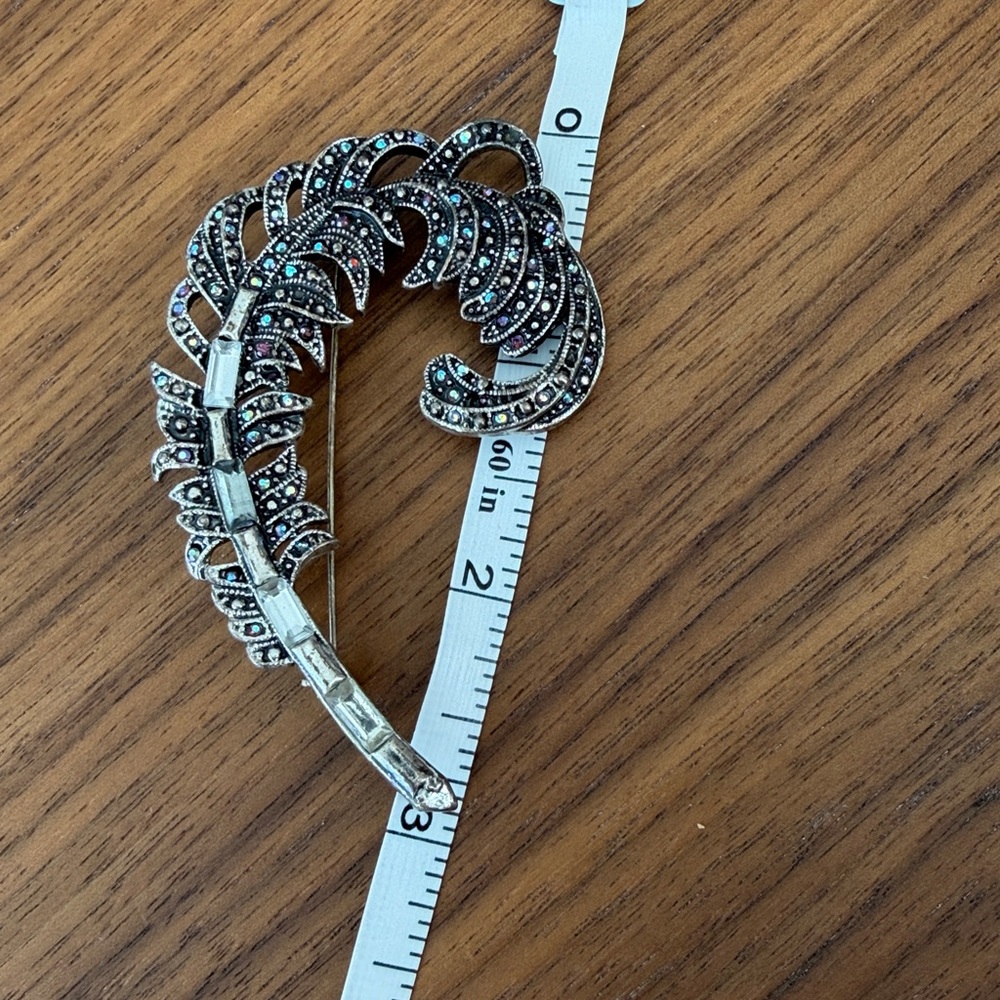 Brooch Guess by Marciano - Picture 14 of 14